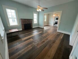 316 Bay St in Tarpon Springs, FL - Building Photo