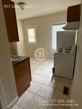 963 Galt St in Norfolk, VA - Building Photo - Building Photo