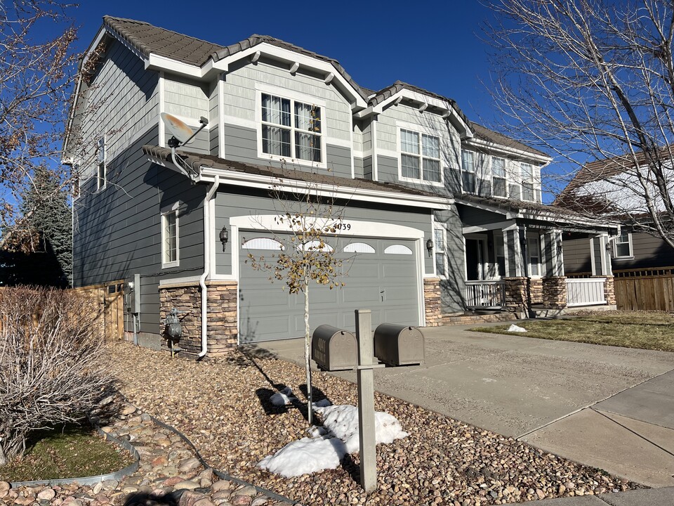 4039 Blacktail Ct in Castle Rock, CO - Building Photo