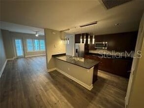 100 S Eola Dr in Orlando, FL - Building Photo - Building Photo