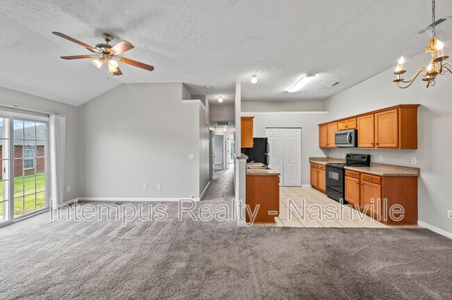 property at 553 Rose Cottage Cir