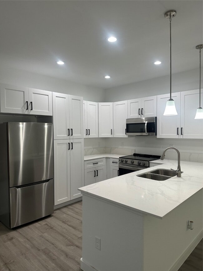 7813 Hirsch Rd in Houston, TX - Building Photo - Building Photo