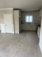 0 Bartlett Ave, Unit House rental in Staten Island, NY - Building Photo - Building Photo