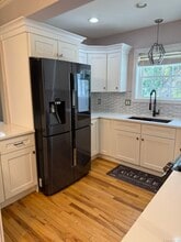 714 Center St in Wallingford, CT - Building Photo - Building Photo