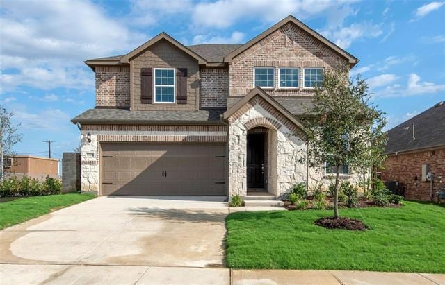 property at 1504 Overlook Ct