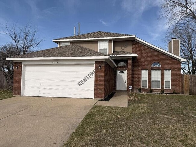 1104 Union Dr in Saginaw, TX - Building Photo - Building Photo