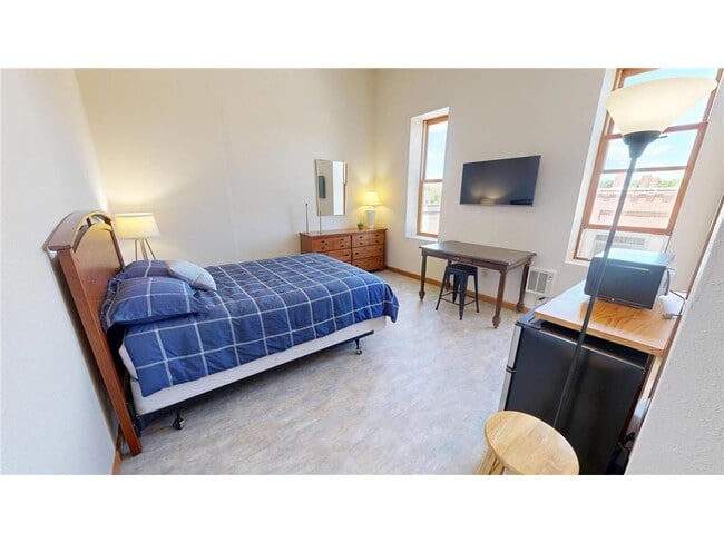 property at 542 Benson Ave SW