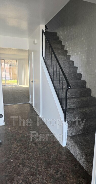 1003 N Grandview Ave in Odessa, TX - Building Photo