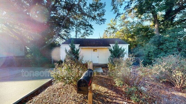 property at 4 Traynham St