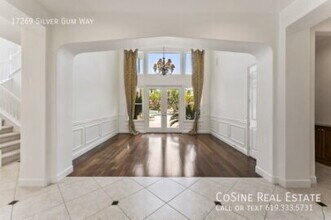 17269 Silver Gum Way in San Diego, CA - Building Photo - Building Photo
