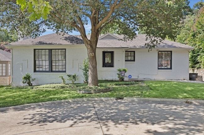 3414 Westcliff Rd S in Fort Worth, TX - Foto de edificio - Building Photo