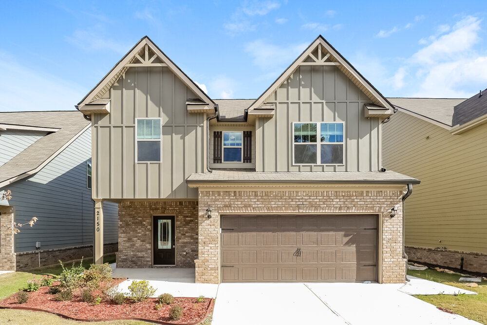 2150 Bridgewater Pass in Hampton, GA - Building Photo
