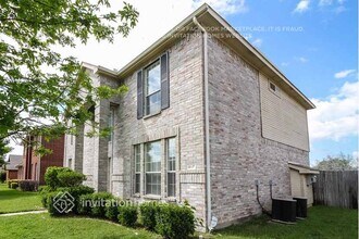 817 Longleaf Dr in Desoto, TX - Building Photo - Building Photo