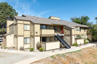 Willowick in Aurora, CO - Building Photo - Building Photo