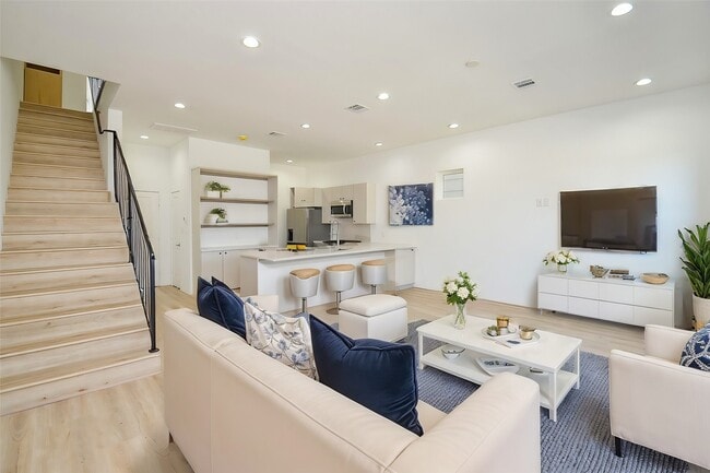 15000 S Richmond Ave in Houston, TX - Building Photo - Building Photo