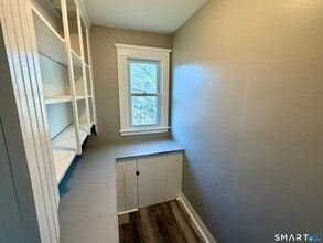 696 Main St in Torrington, CT - Building Photo - Building Photo