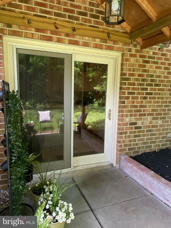 property at 2435 Westminster Dr