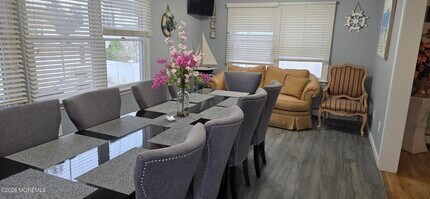 30 Gladney Ave in Toms River, NJ - Building Photo - Building Photo