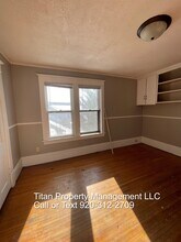 855 Vine Ave in Oshkosh, WI - Building Photo - Building Photo