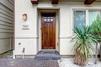 5424 Petty St in Houston, TX - Building Photo - Building Photo