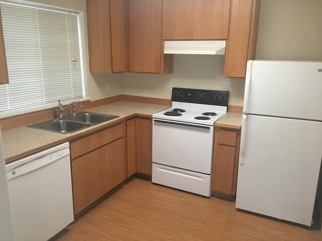 property at 270 S 41st Pl