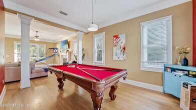 128 E 9th St in Jacksonville, FL - Building Photo - Building Photo