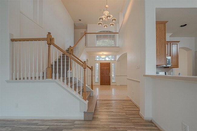 property at 10514 Eagle Nest Ct