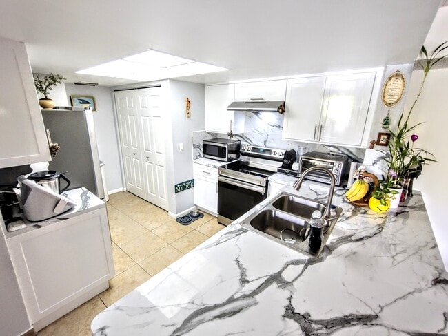 9266 W Atlantic Blvd, Unit 1022