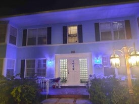 512 Phoenix Ave in Daytona Beach, FL - Building Photo