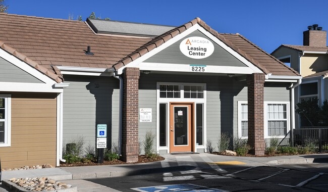 Arcadia Apartment Homes