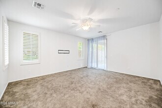 2554 E Vermont Dr in Gilbert, AZ - Building Photo - Building Photo