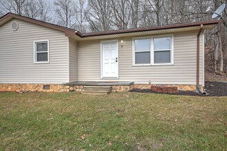 215 Haywood Dr in Kingsport, TN - Building Photo - Building Photo