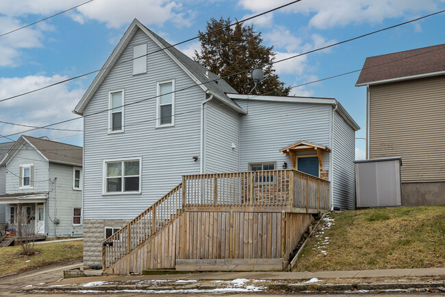 property at 778 W 8th St