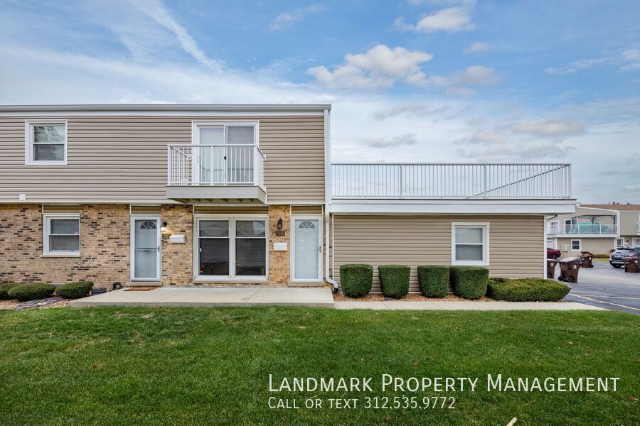 7959 163rd Ct in Tinley Park, IL - Building Photo