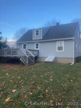 33 Rosemary Ln in Guilford, CT - Building Photo - Building Photo