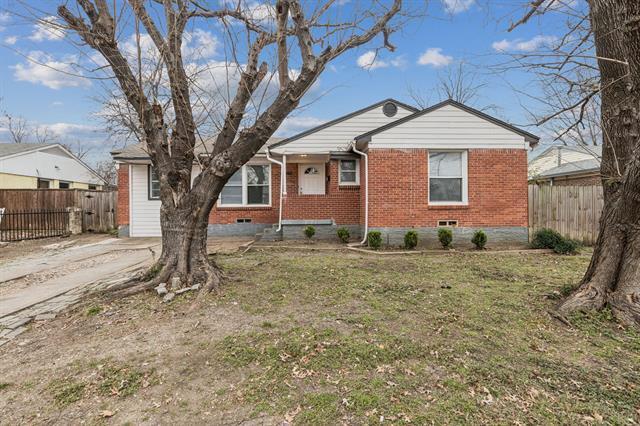 10710 Joaquin Dr in Dallas, TX - Building Photo - Building Photo