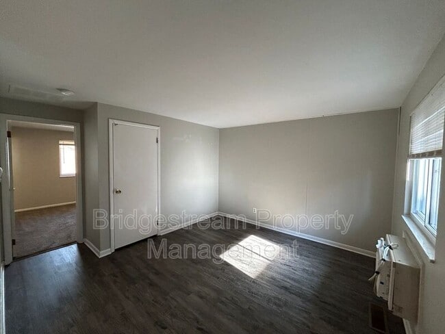 property at 1850 John Glenn Rd