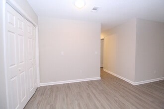 9012 Bowman Ave in Pensacola, FL - Building Photo - Building Photo