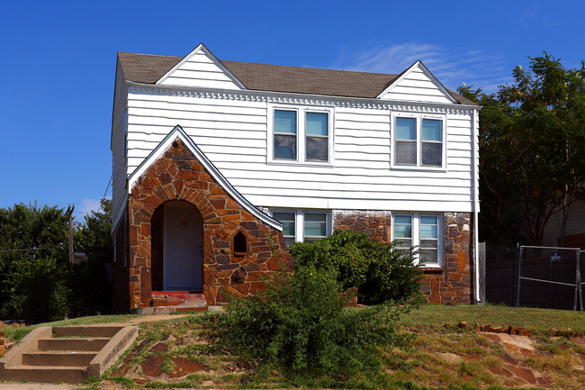 1219 NW 9th St in Oklahoma City, OK - Building Photo - Building Photo