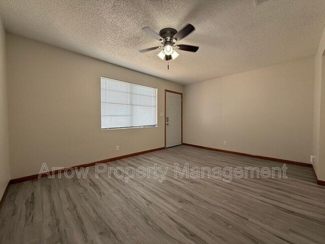 1256 S Jackson St in Junction City, KS - Building Photo - Building Photo