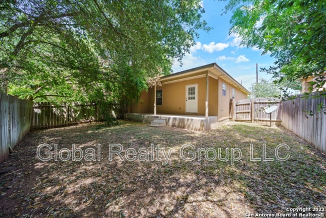 280 Rosalie Dr in New Braunfels, TX - Building Photo - Building Photo