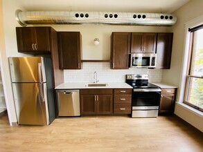 The Winford Apartments in Des Moines, IA - Foto de edificio - Building Photo