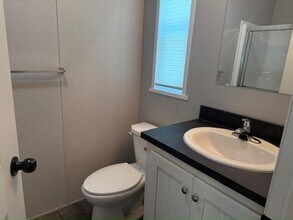 447 Warbler Ln in Madison, WI - Building Photo - Building Photo