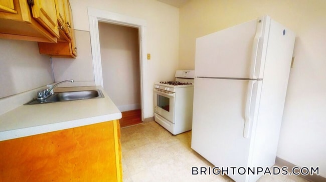 135 Washington St, Unit 27