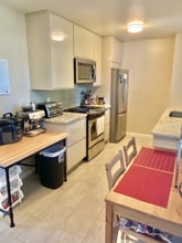 1223 Cortez Dr, Unit 8 in Sunnyvale, CA - Building Photo - Building Photo