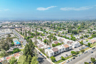 Village Community in Canoga Park, CA - Building Photo - Building Photo