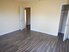 7121 Conley St in Houston, TX - Building Photo - Building Photo