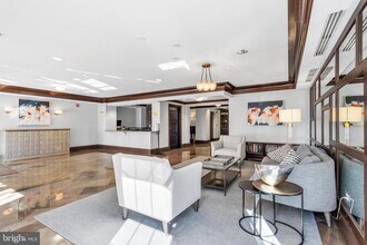 1451 Belmont St NW in Washington, DC - Building Photo - Building Photo