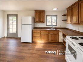 3576 Whispering Pines Rd in Wrightwood, CA - Building Photo