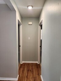 14519 Oakleaf Dr photo'